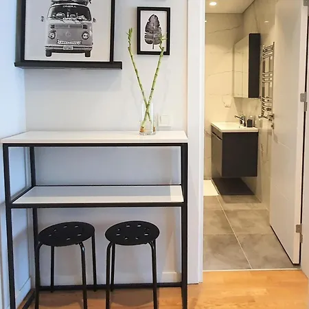 Apartment Near Airport Metro 1-bdr Gympool *